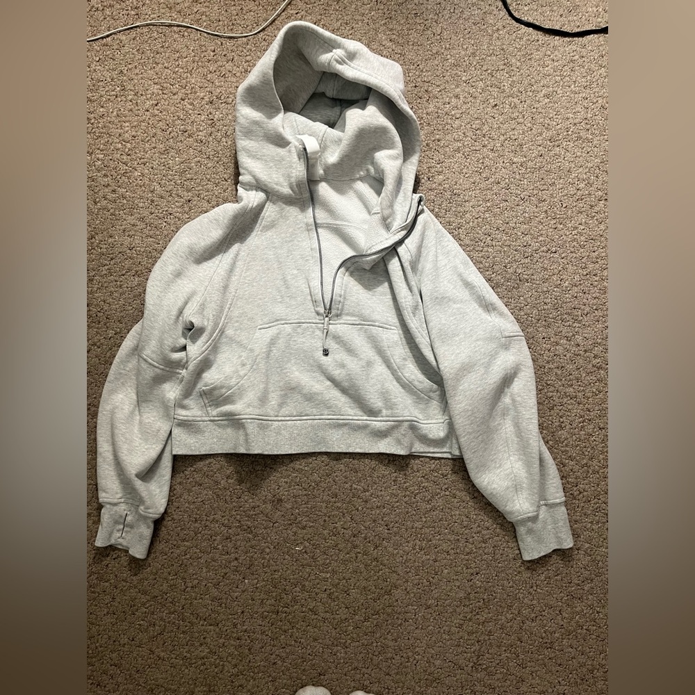 Lululemon women's oversized quarter zip cropped scuba hoodie
